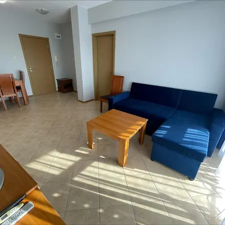 Sunny Hills - Menada 3*