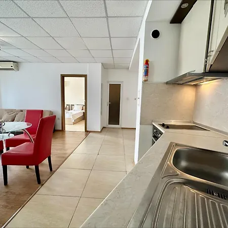 Sunny Hills - Menada Aparthotel 3*