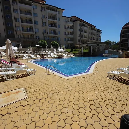 Sunny Hills - Menada Aparthotel 3*