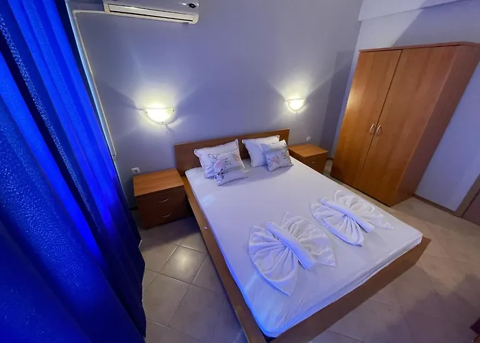 Sunny Hills - Menada Hotel de apartamente 3*