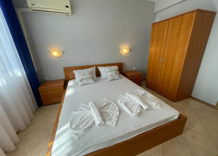 Sunny Hills - Menada Sunny Beach